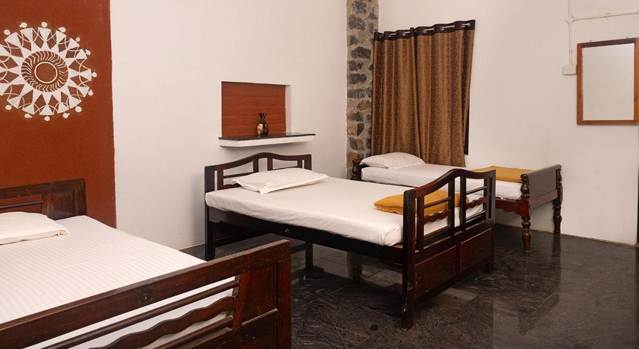 Pathayam Inn Tiruvannāmalai Esterno foto
